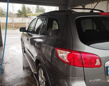 Серый Хендай Санта Фе, объемом двигателя 0 л и пробегом 294 тыс. км за 5700 $, фото 5 на Automoto.ua