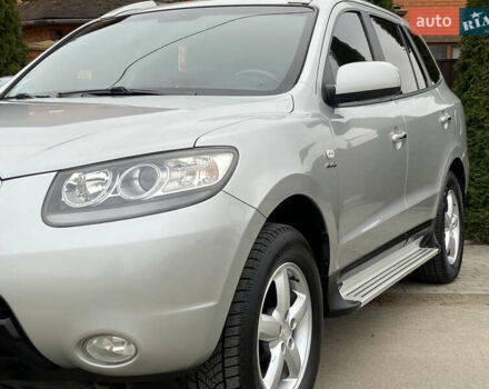 Сірий Хендай Санта Фе, об'ємом двигуна 2.19 л та пробігом 189 тис. км за 7950 $, фото 3 на Automoto.ua
