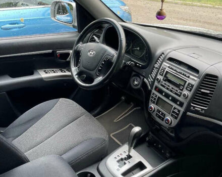 Сірий Хендай Санта Фе, об'ємом двигуна 2.19 л та пробігом 346 тис. км за 6900 $, фото 8 на Automoto.ua