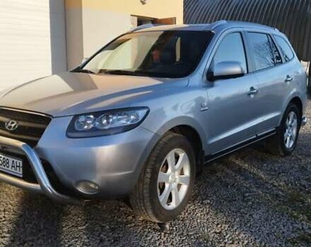 Сірий Хендай Санта Фе, об'ємом двигуна 2.19 л та пробігом 209 тис. км за 9000 $, фото 1 на Automoto.ua