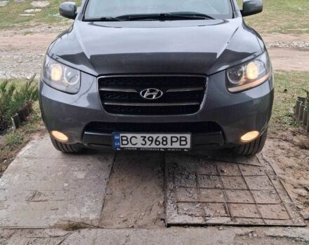 Серый Хендай Санта Фе, объемом двигателя 2.2 л и пробегом 296 тыс. км за 9700 $, фото 1 на Automoto.ua