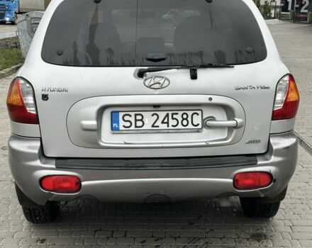 Сірий Хендай Санта Фе, об'ємом двигуна 2 л та пробігом 235 тис. км за 4000 $, фото 6 на Automoto.ua