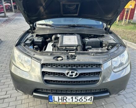 Серый Хендай Санта Фе, объемом двигателя 2.2 л и пробегом 1 тыс. км за 5555 $, фото 10 на Automoto.ua