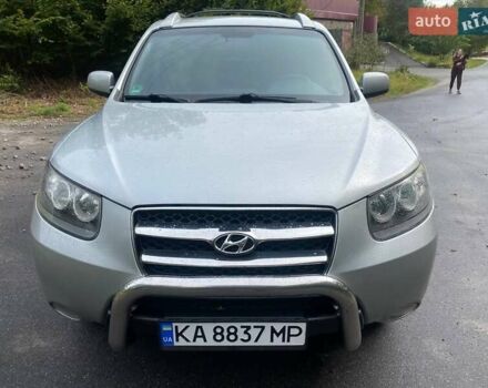 Серый Хендай Санта Фе, объемом двигателя 2.2 л и пробегом 182 тыс. км за 9450 $, фото 1 на Automoto.ua