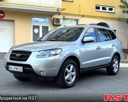 Сірий Хендай Санта Фе, об'ємом двигуна 2.2 л та пробігом 262 тис. км за 9300 $, фото 5 на Automoto.ua