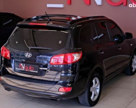 Серый Хендай Санта Фе, объемом двигателя 2.2 л и пробегом 251 тыс. км за 10900 $, фото 4 на Automoto.ua