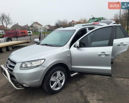 Сірий Хендай Санта Фе, об'ємом двигуна 2.2 л та пробігом 283 тис. км за 9300 $, фото 67 на Automoto.ua