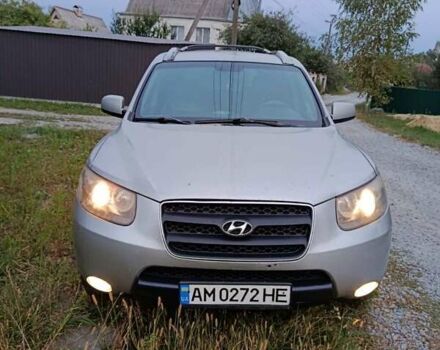 Серый Хендай Санта Фе, объемом двигателя 2.2 л и пробегом 312 тыс. км за 9000 $, фото 10 на Automoto.ua