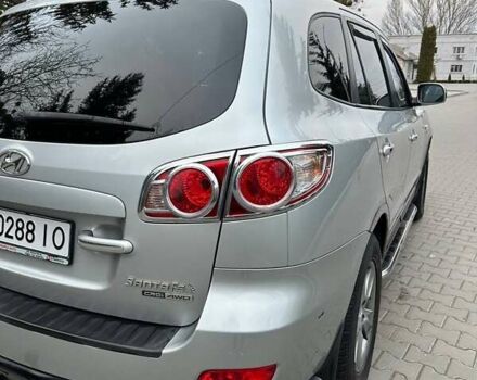 Сірий Хендай Санта Фе, об'ємом двигуна 2.19 л та пробігом 233 тис. км за 8900 $, фото 22 на Automoto.ua