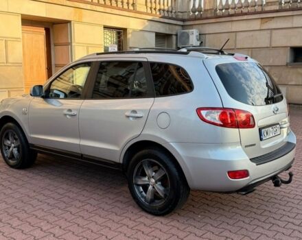 Серый Хендай Санта Фе, объемом двигателя 2.2 л и пробегом 321 тыс. км за 2600 $, фото 2 на Automoto.ua