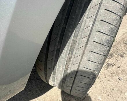 Серый Хендай Санта Фе, объемом двигателя 2.2 л и пробегом 320 тыс. км за 8200 $, фото 1 на Automoto.ua