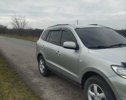 Серый Хендай Санта Фе, объемом двигателя 2.2 л и пробегом 297 тыс. км за 9299 $, фото 24 на Automoto.ua