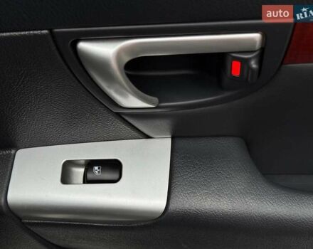 Сірий Хендай Санта Фе, об'ємом двигуна 2.19 л та пробігом 284 тис. км за 8400 $, фото 63 на Automoto.ua