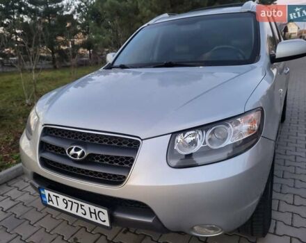 Серый Хендай Санта Фе, объемом двигателя 2.19 л и пробегом 302 тыс. км за 9990 $, фото 63 на Automoto.ua