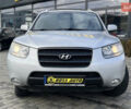 Серый Хендай Санта Фе, объемом двигателя 2.19 л и пробегом 254 тыс. км за 11300 $, фото 1 на Automoto.ua