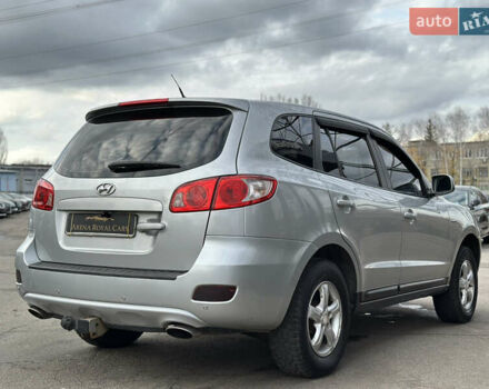 Серый Хендай Санта Фе, объемом двигателя 2.66 л и пробегом 174 тыс. км за 8700 $, фото 10 на Automoto.ua
