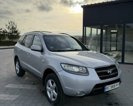 Сірий Хендай Санта Фе, об'ємом двигуна 2.2 л та пробігом 282 тис. км за 9777 $, фото 1 на Automoto.ua