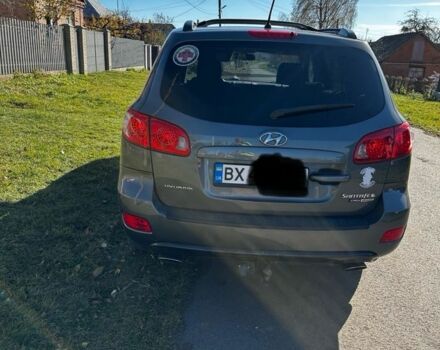 Серый Хендай Санта Фе, объемом двигателя 2.2 л и пробегом 350 тыс. км за 7157 $, фото 7 на Automoto.ua