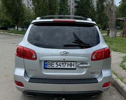 Серый Хендай Санта Фе, объемом двигателя 2.2 л и пробегом 276 тыс. км за 5600 $, фото 5 на Automoto.ua