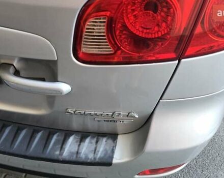 Серый Хендай Санта Фе, объемом двигателя 2.2 л и пробегом 294 тыс. км за 8400 $, фото 29 на Automoto.ua