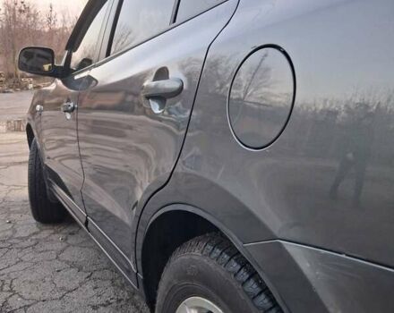 Серый Хендай Санта Фе, объемом двигателя 2.2 л и пробегом 249 тыс. км за 9000 $, фото 6 на Automoto.ua