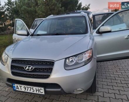 Серый Хендай Санта Фе, объемом двигателя 2.19 л и пробегом 302 тыс. км за 9990 $, фото 84 на Automoto.ua