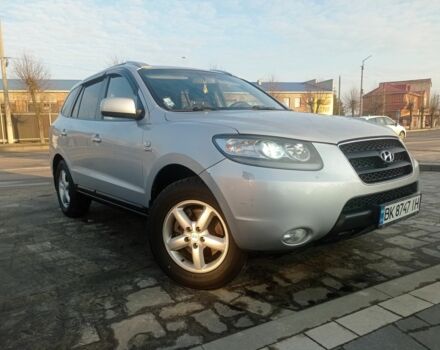 Серый Хендай Санта Фе, объемом двигателя 2.2 л и пробегом 309 тыс. км за 11000 $, фото 3 на Automoto.ua