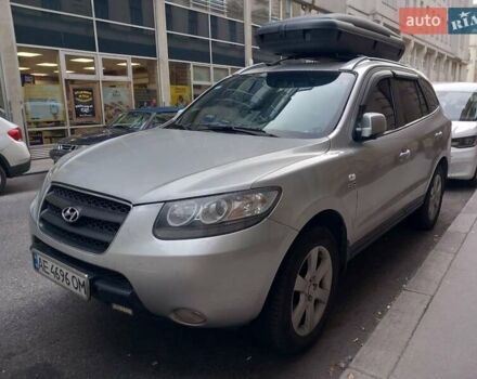 Сірий Хендай Санта Фе, об'ємом двигуна 2.7 л та пробігом 220 тис. км за 8300 $, фото 4 на Automoto.ua