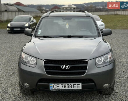 Серый Хендай Санта Фе, объемом двигателя 2.2 л и пробегом 297 тыс. км за 9150 $, фото 5 на Automoto.ua
