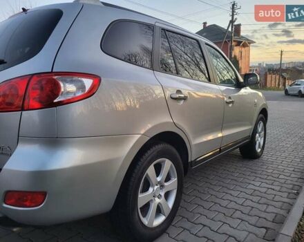 Серый Хендай Санта Фе, объемом двигателя 2.19 л и пробегом 302 тыс. км за 9990 $, фото 33 на Automoto.ua