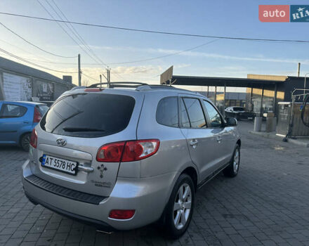 Сірий Хендай Санта Фе, об'ємом двигуна 2.2 л та пробігом 208 тис. км за 7200 $, фото 4 на Automoto.ua