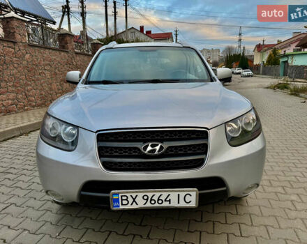 Серый Хендай Санта Фе, объемом двигателя 2.2 л и пробегом 297 тыс. км за 10300 $, фото 6 на Automoto.ua