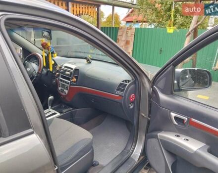 Хендай Санта Фе 2007 в Луцке на Automoto.ua Серый Хендай Санта Фе, объемом двигателя 2.2 л и пробегом 313 тыс. км за 9300 $, фото 4 на Automoto.ua