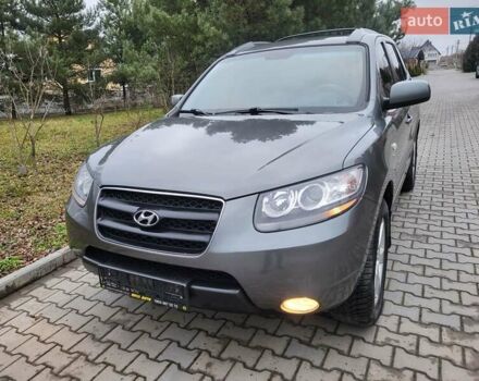 Серый Хендай Санта Фе, объемом двигателя 2.2 л и пробегом 233 тыс. км за 8999 $, фото 8 на Automoto.ua