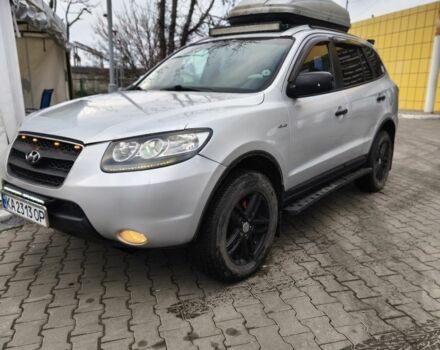 Серый Хендай Санта Фе, объемом двигателя 2.7 л и пробегом 273 тыс. км за 10500 $, фото 1 на Automoto.ua