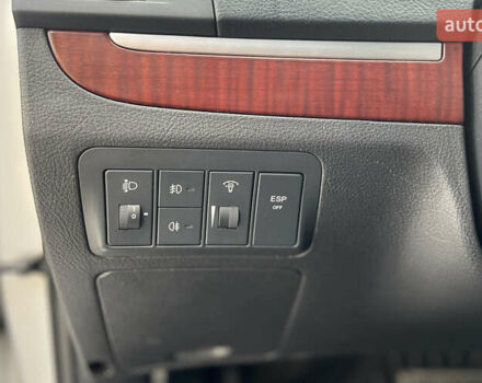 Серый Хендай Санта Фе, объемом двигателя 2.19 л и пробегом 254 тыс. км за 11300 $, фото 20 на Automoto.ua