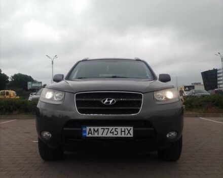 Серый Хендай Санта Фе, объемом двигателя 2.2 л и пробегом 210 тыс. км за 9900 $, фото 16 на Automoto.ua