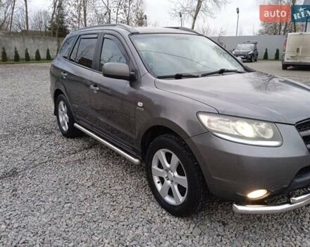 Сірий Хендай Санта Фе, об'ємом двигуна 2.2 л та пробігом 250 тис. км за 5500 $, фото 1 на Automoto.ua