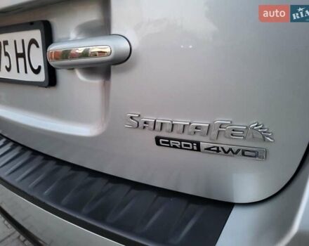 Серый Хендай Санта Фе, объемом двигателя 2.19 л и пробегом 302 тыс. км за 9990 $, фото 37 на Automoto.ua