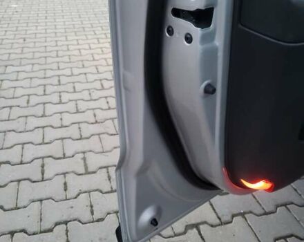 Серый Хендай Санта Фе, объемом двигателя 2.19 л и пробегом 302 тыс. км за 9990 $, фото 113 на Automoto.ua