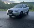 Серый Хендай Санта Фе, объемом двигателя 2.19 л и пробегом 320 тыс. км за 9200 $, фото 3 на Automoto.ua