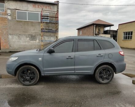 Серый Хендай Санта Фе, объемом двигателя 2.2 л и пробегом 330 тыс. км за 6050 $, фото 1 на Automoto.ua