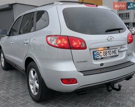 Серый Хендай Санта Фе, объемом двигателя 2.2 л и пробегом 251 тыс. км за 9333 $, фото 8 на Automoto.ua