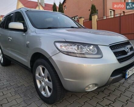 Серый Хендай Санта Фе, объемом двигателя 2.19 л и пробегом 302 тыс. км за 9990 $, фото 24 на Automoto.ua