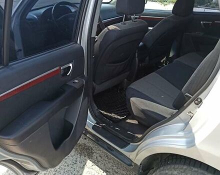 Сірий Хендай Санта Фе, об'ємом двигуна 2.2 л та пробігом 220 тис. км за 9500 $, фото 6 на Automoto.ua