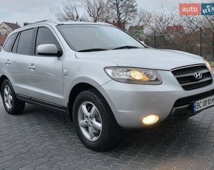 Серый Хендай Санта Фе, объемом двигателя 2.2 л и пробегом 251 тыс. км за 9333 $, фото 14 на Automoto.ua