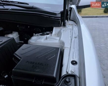 Серый Хендай Санта Фе, объемом двигателя 2.2 л и пробегом 251 тыс. км за 9333 $, фото 65 на Automoto.ua