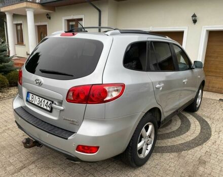 Серый Хендай Санта Фе, объемом двигателя 2.2 л и пробегом 230 тыс. км за 2999 $, фото 3 на Automoto.ua