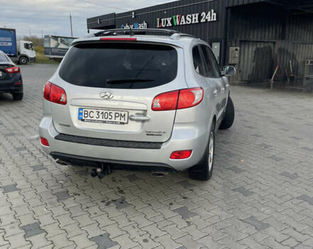 Серый Хендай Санта Фе, объемом двигателя 2.19 л и пробегом 217 тыс. км за 9300 $, фото 21 на Automoto.ua