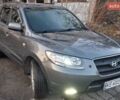 Серый Хендай Санта Фе, объемом двигателя 2.2 л и пробегом 249 тыс. км за 9000 $, фото 1 на Automoto.ua